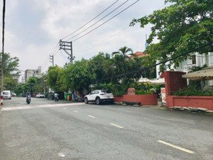 giảm 10 tỷ chốt trước tết, còn 70 tỷ. biệt thự thảo điền villa - dòng tiền 1 tỷ/năm