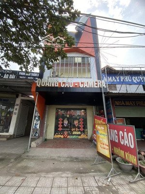 cho thuê nhà 3 tầngx65m2 mặt đường trường chinh gần bến xe mới, vừa ở vừa kinh doanh, 6 triệu/th