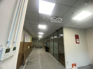 cho thuê mặt bằng văn phòng, shophouse 88m2 thành thái, quận 10