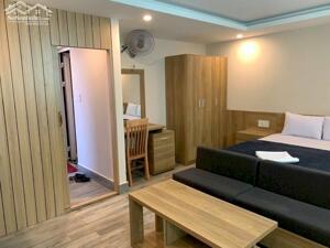 Bán toà căn hộ gồm 17 căn_ 5 tầng có hồ bơi ngay Phan Tứ và biển ngay bãi tắm Sao Biển , Mỹ An , Ngũ Hành Sơn