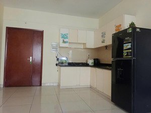 chung cư nguyễn tri phương,p7, q5: 70m2,2p ngủ,nt, giá 9tr