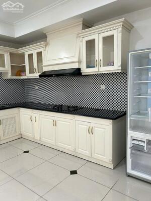 Cho thuê chung cư Phúc Yên 2 Quận Tân Bình 90m 2PN Full nội thất