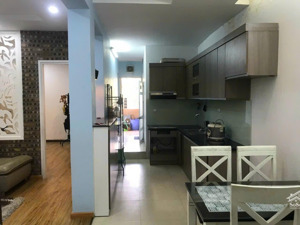 cho thuê nhà tập thể 2pn tầng 2 toà b3 nam thành công - đống đa full nội thất