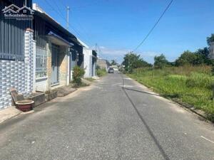 Bán đất đường nhựa Lê Đức Thọ 100m - sẵn 60m đất ở, phường Hắc Dịch, Tx. Phú Mỹ, BRVT