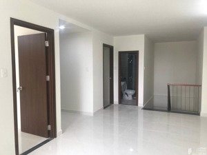 shophouse 38tr/m2, ck 100tr, đã có sổ, thanh toán 1,2 tỷ nhận nhà, hỗ trợ vay 80%