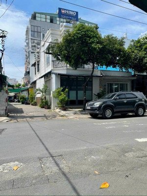 góc 2 mặt tiền phan đình phùng, tân thành. dt 5m x 14,5m. cn 78m2. đúc 2.5 tấm cực đẹp vào ở ngay !