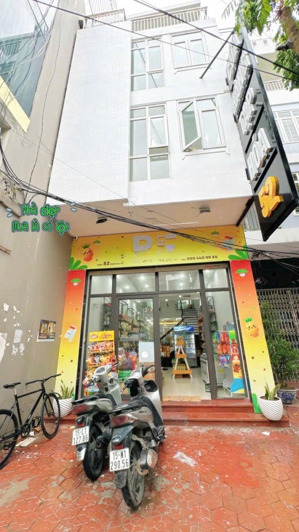 nhà mặt đường ngô gia tự dt 94,5 m