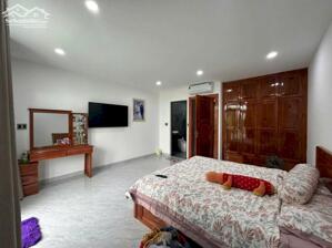  Nhà 3 tầng 1 tum, nội thất mới đẹp Khu Đô Thị Mỹ Gia gói 3 Nha Trang.