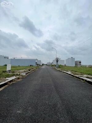 Bán nhanh lô đất 100m2 mặt tiền đường nhựa 16m, phường Phú Thạnh, TP Tuy Hoà, 1.7 tỷ