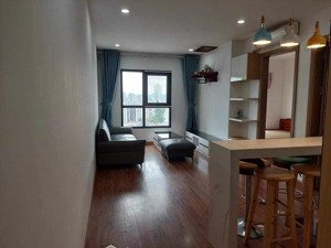 chính chủ cần cho thuê căn 2 ngủ khu samsora