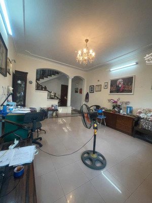 bán nhà 4 tầng cũ 110m2 giá xác định bán đất chỉ 13 tỷ 600tr