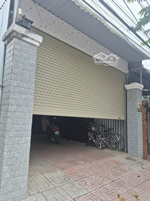 bán gấp nhà mặt phố nguyễn chí thanh, 245.6m2, giá chỉ 5,4 tỷ, phường 3, tây ninh