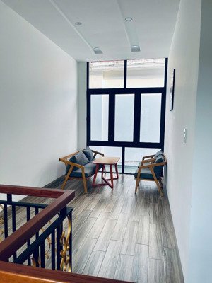 cho thuê nhà nguyên căn tại khu đô thị royal park tọa lạc tuyến đường 20m