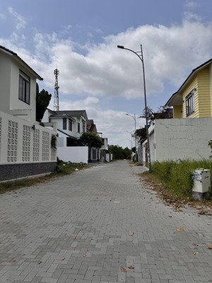 nền góc 2 mặt tiền kdc nam long, cái răng, cần thơ