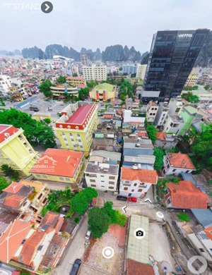 bán đất nền lô góc 2 mặt tiền đường ô tô 90m2 full thổ cư tại trung tâm hạ long