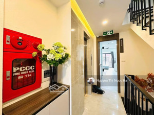 bán ccmn cầu giấy 15.9 tỷ - thu ~1 tỷ/năm. mới tinh, nội thất cực xịn, full khách, vị trí trung tâm