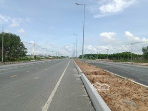chủ kẹt tiền cần bán gấp lô đất mt đường liên cảng, sát tđc long thọ, giá đầu tư, lh 0704487698