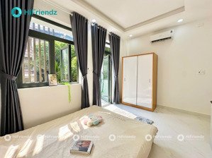 căn hộ dịch vụ full nội thất ngay tân sơn nhì gần aeonmall tp có bancol nhà mới xây ở được ngay