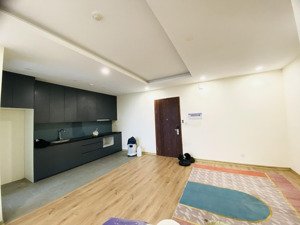 chủ nhà cho thuê lâu dài căn hộ 83m2 tại pandora ở hoặc làm văn phòng ít người đều đc