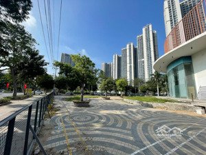cho thuê mặt bằng kinh doanh 1000 m2 trung tâm quận 7