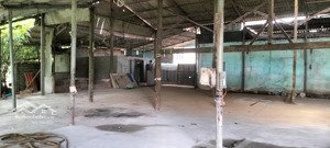 cho thuê 450m2 nhà xưởng + 6.000m2 bãi đất trống chương mỹ, gần chợ cá