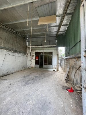 cho thuê nhà riêng làm kho xưởng 200m2, 13 triệu vnd, 7pn, thủ đức, hcm