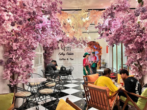 góc sang nhượng mặt bằng kinh doanh coffee vừa khai trương do chủ hàn quốc có việc về nước