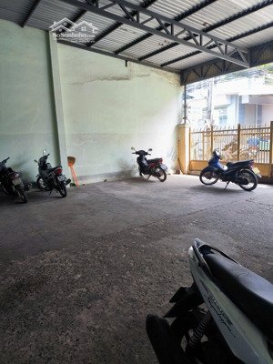 cho thuê nhà nguyên căn chính chủ