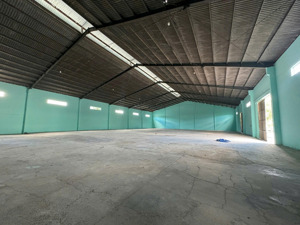 chính chủ cho thuê kho 1.800m2 tại bình định
