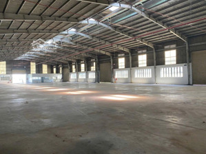 cho thuê kho xưởng kcn sóng thần tp dĩ an bình dương 13.000m2 giá rẻ 52.000/1m2 lh : 0972701709