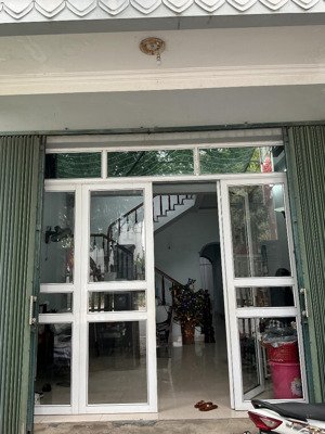 bán nhà riêng 100m2 tại trục đường bích đào