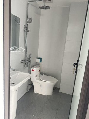 cho thuê nhà nguyên căn full nội thất đầy đủ làm văn phòng hoặc chuyển vào ở được ngay