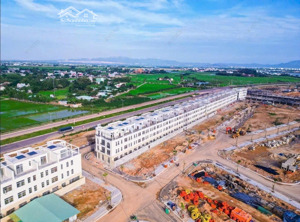 h0t h0t 10 suất nội bộ giá chỉ từ 27tr/m2 từ chủ đầu tư qui nhơn iconic duy nhất trong tháng 2.