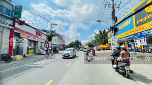 bán đất tặng nhà 2 tầng mặt tiền đường 11 cách đỗ xuân hợp truớc nhà vài căn có vỉa hè rộng 10m