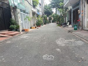 biệt thự 4 tầng ,hẻm 5 m hồng bàng quận 6 , ngang 7,5 x19 chỉ 11,98tỷ