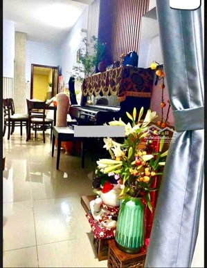 bán căn hộ trương đình hội, chủ tặng lại nội thất mới làm 200 triệu, giá tốt duy nhất 1 căn!