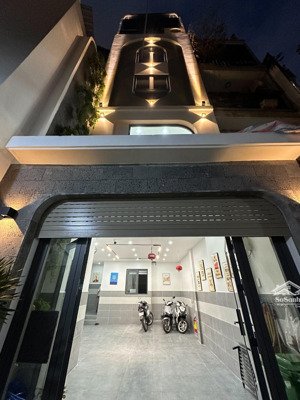 bán chdv 6 tầng đường sư vạn hạnh, quận 10, 74m2, 12 phòng, dòng tiền 70tr/th, chỉ 18,99 tỷ tl.