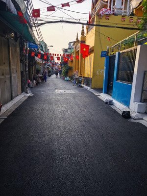 cho thuê nhà nguyên căn , mặt tiền hẻm , tân kiểng ,q7, vị trí kinh doanh ,giá 11tr
