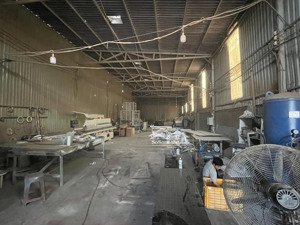 cho thuê kho xưởng 320m2 đường ce công điện 3 pha