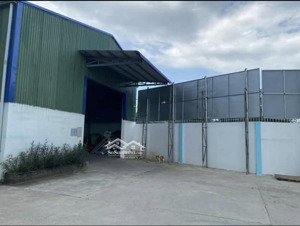cho thuê kho xưởng đường 23/10 nha trắng giá rẻ
