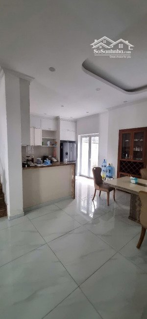 bán căn biệt thự sông lập kdc 13b conic. giá 11 tỷ...liên hệ: 0938573169
