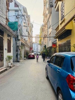 bán đất phân lô tứ hiệp, thanh trì, ô tô tránh, kinh doanh cực tốt, 2 thoáng , vị trí trung tâm