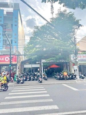 siêu mặt bằng kinh doanh lâm văn bền