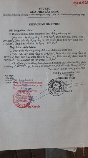 bán nhà 4 tầng mặt tiền đường nhựa và sông lớn