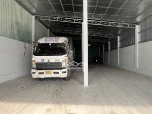 cho thuê kho xưởng 350m2 phường tân đông hiệp. điện 3 pha đường xe tải