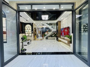 bán biệt thự ngang 6m thiết kế đẹp tại phạm văn bạch, tân bình, 10.8 tỷ, 72m2 hàng hiếm giá ưu đãi