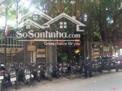 cần cho thuê gấp biệt thự nguyễn văn đậu, phú nhuận 12x25m trệt 1 lầu .giá 55 triệu/tháng.