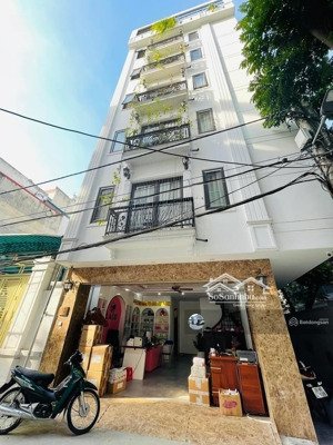 cho thuê nhà nguyễn ngọc nại 100m2*7t, nhà mới , thang máy , ngõ ô tô tránh , giá 35tr/tháng