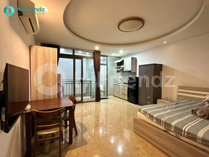cho thuê phòng studio - ban công - full nội thất - rộng hơn 30m2 - có máy giặt riêng