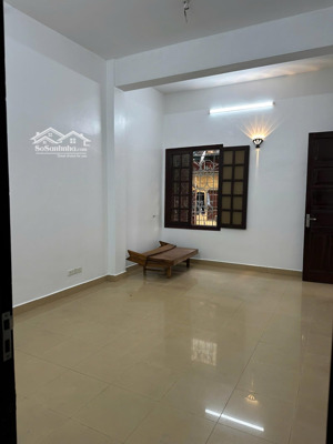 cho thuê 115m2 -3n tập thể thanh xuân nam